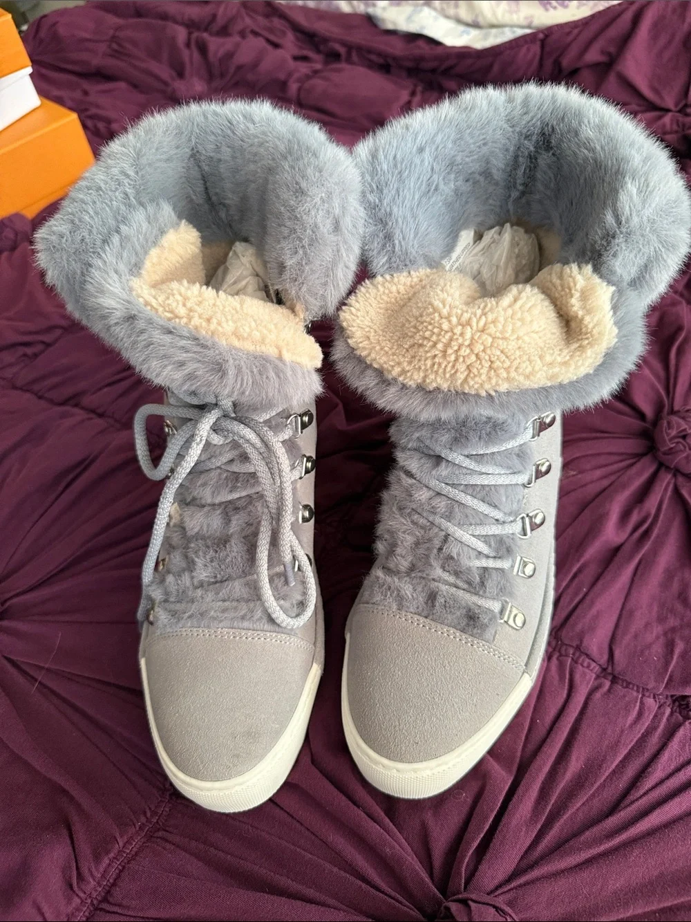 CECELIA NEW YORK stylish gray